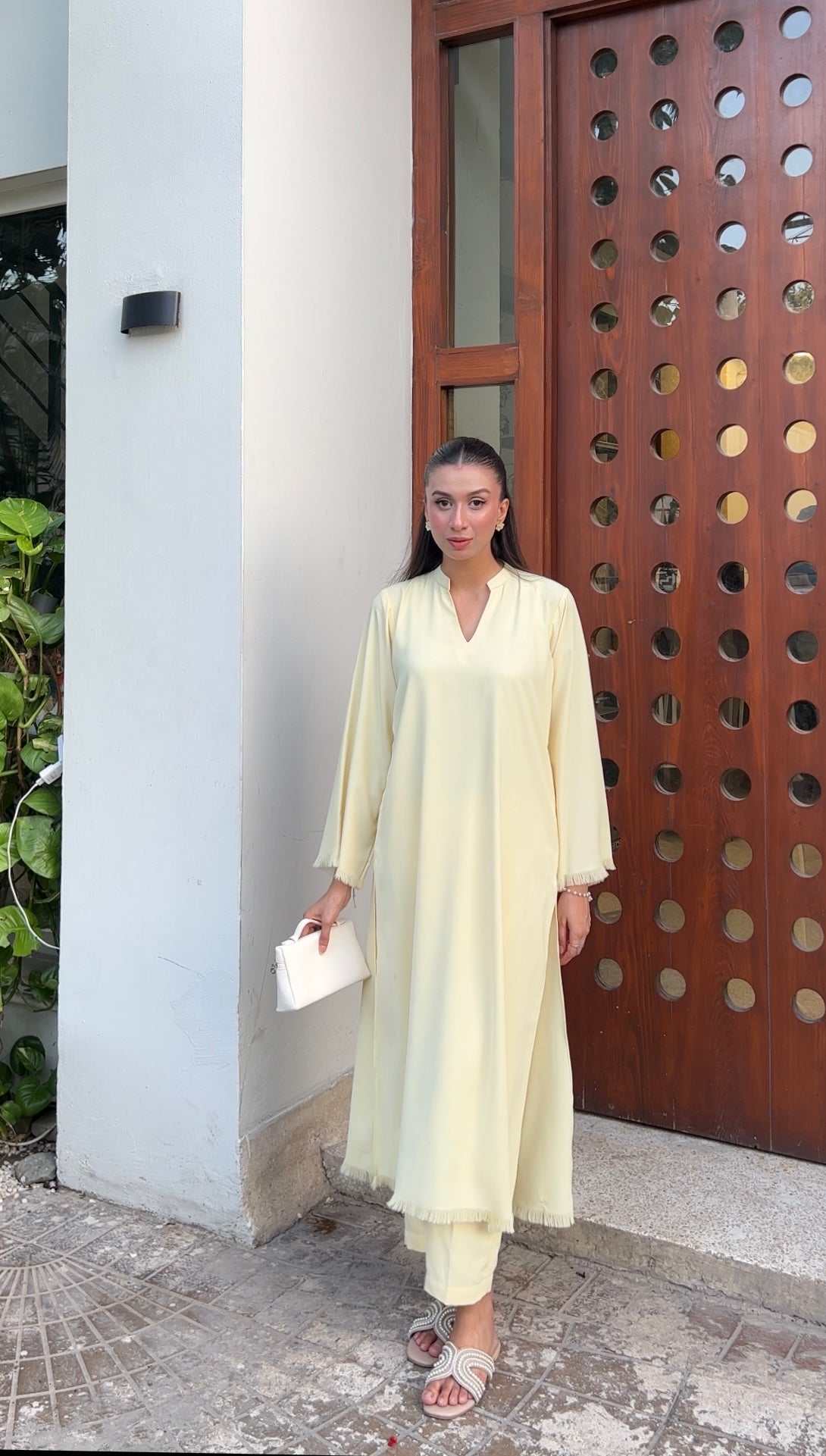 Butter yellow set